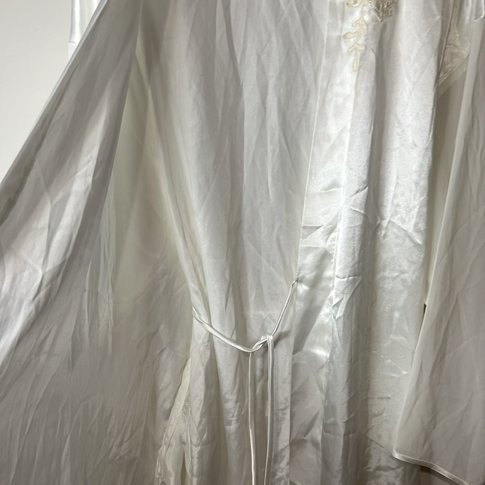 Dentelle Robe - Picture 8 of 8